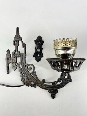 Antique Queen Anne Oil Lamp Sconce Wall Mount Swivel Electric